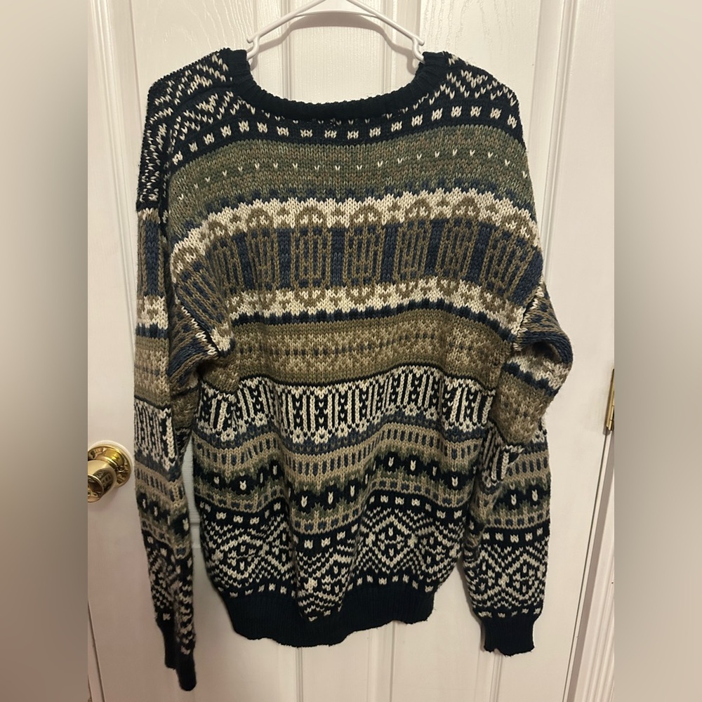 Men’s vintage vibe sweater